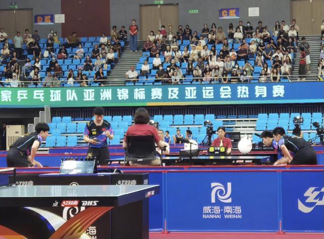 对街式滑板 对街式滑板