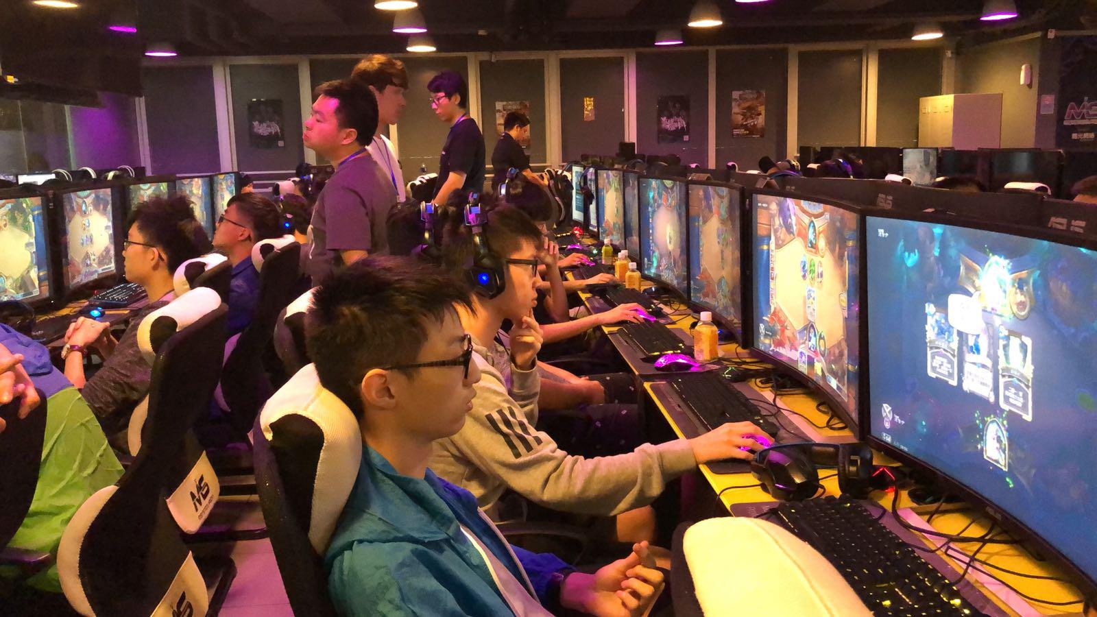 持薪资结构 持薪资结构