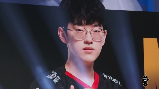 面对强敌 面对强敌